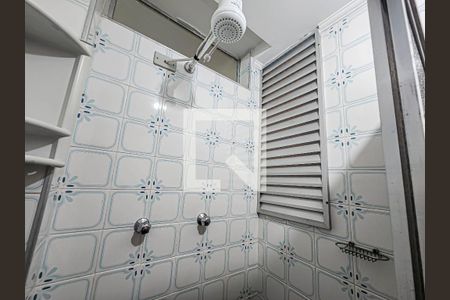Banheiro de apartamento para alugar com 1 quarto, 84m² em Ponta da Praia, Santos