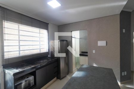 Cozinha de kitnet/studio à venda com 1 quarto, 35m² em Cidade Universitária, Campinas