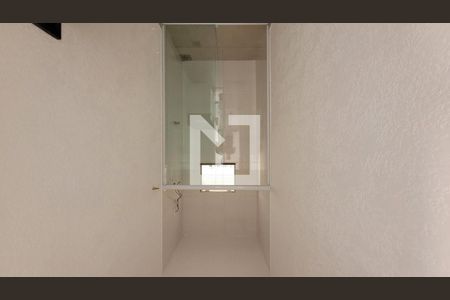 BANHEIRO de kitnet/studio para alugar com 1 quarto, 25m² em Cidade Universitária, Campinas