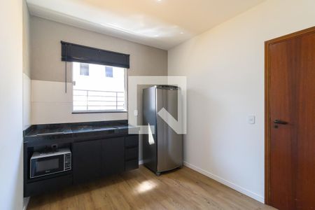 Cozinha de kitnet/studio à venda com 1 quarto, 35m² em Cidade Universitária, Campinas