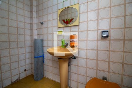 Casa à venda com 120m², 2 quartos e 1 vaga Casa à venda com 120m², 2 quartos e 1 vagaBanheiro 2