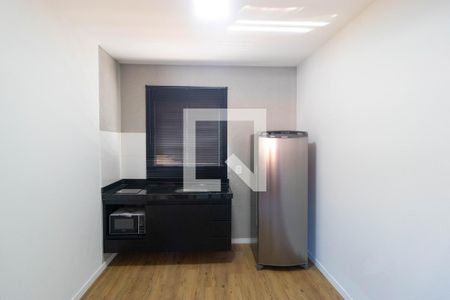 Cozinha de kitnet/studio à venda com 1 quarto, 35m² em Cidade Universitária, Campinas