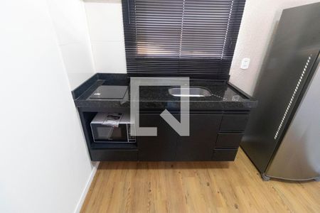 Cozinha de kitnet/studio à venda com 1 quarto, 35m² em Cidade Universitária, Campinas