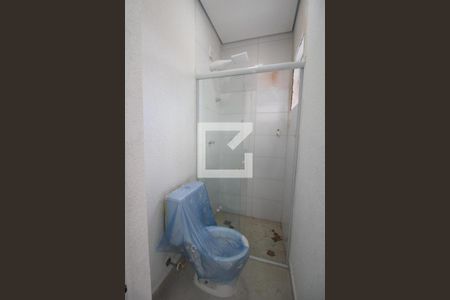 Banheiro de kitnet/studio para alugar com 1 quarto, 25m² em Cidade Universitária, Campinas