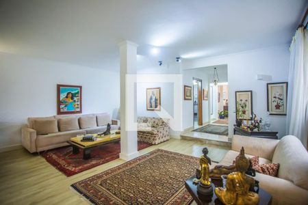 Sala de Estar de casa para alugar com 4 quartos, 420m² em Vila Clementino, São Paulo