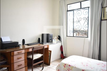 Quarto 1 de casa para alugar com 6 quartos, 250m² em Campo Grande, Rio de Janeiro