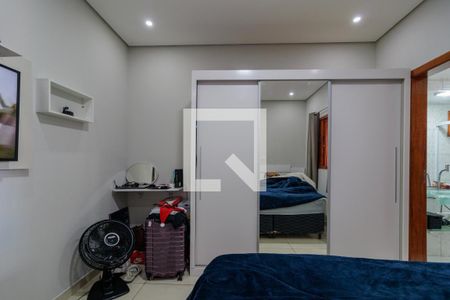 Suíte 1 de casa para alugar com 2 quartos, 170m² em Cidade Intercap, Taboão da Serra