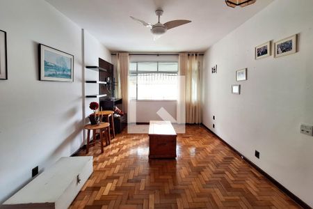 Apartamento à venda com 120m², 3 quartos e 1 vagaSala