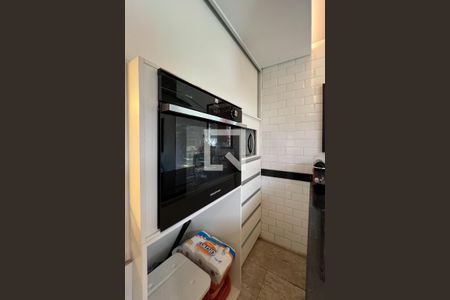 Casa à venda com 200m², 3 quartos e 3 vagas Casa à venda com 200m², 3 quartos e 3 vagasCozinha