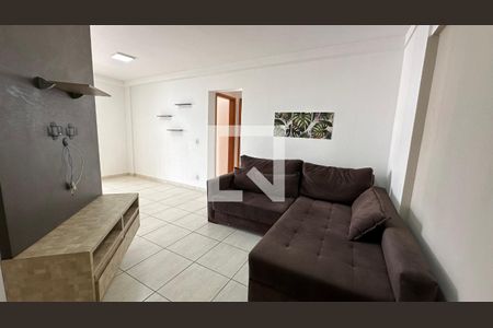 Sala de apartamento para alugar com 2 quartos, 70m² em Jardim Goiás, Goiânia