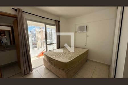 Suite de apartamento para alugar com 2 quartos, 70m² em Jardim Goiás, Goiânia