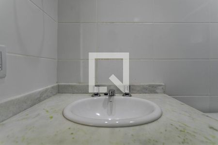 Apartamento para alugar com 146m², 4 quartos e 2 vagas Apartamento para alugar com 146m², 4 quartos e 2 vagasBanheiro 1