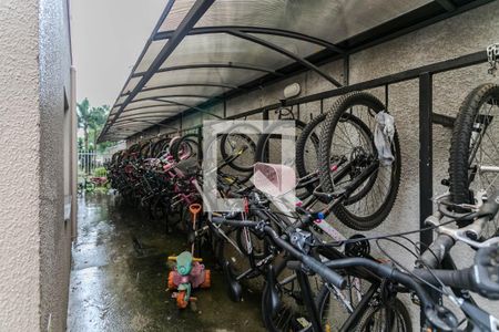 Apartamento para alugar com 146m², 4 quartos e 2 vagas Apartamento para alugar com 146m², 4 quartos e 2 vagasÁrea Comum - Bicicletário