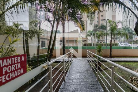 Apartamento para alugar com 146m², 4 quartos e 2 vagas Apartamento para alugar com 146m², 4 quartos e 2 vagasÁrea Comum