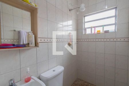 Banheiro de casa para alugar com 2 quartos, 50m² em Jardim Santa Rita, Guarulhos