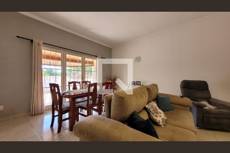 Sala de casa à venda com 4 quartos, 350m² em Parque São Quirino, Campinas