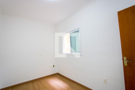 Quarto 2 de apartamento à venda com 2 quartos, 50m² em Jardim Ocara, Santo André