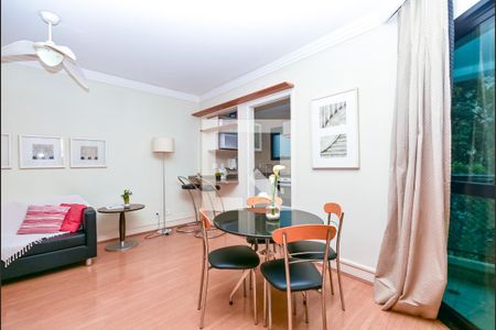 Sala de apartamento à venda com 1 quarto, 60m² em Vila Mariana, São Paulo