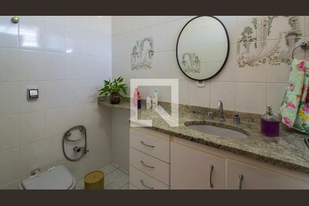 Banheiro da Suíte de casa à venda com 3 quartos, 233m² em Jardim Bizarro, Jundiaí
