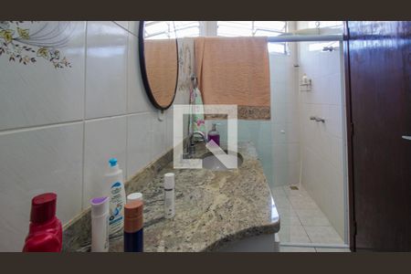 Banheiro da Suíte de casa à venda com 3 quartos, 233m² em Jardim Bizarro, Jundiaí