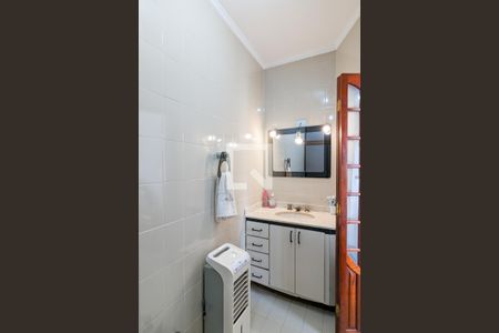 Banheiro da suíte de casa à venda com 3 quartos, 110m² em Jardim Hollywood, São Bernardo do Campo