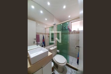 Banheiro de apartamento à venda com 2 quartos, 62m² em Itanhangá, Rio de Janeiro