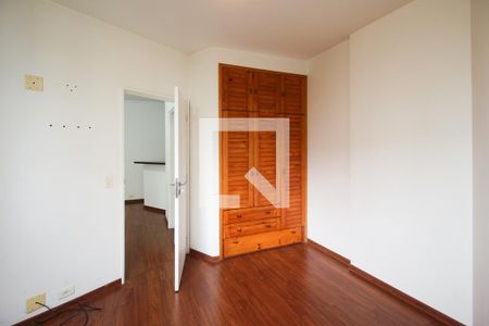 Quarto de apartamento à venda com 1 quarto, 32m² em Indianópolis, São Paulo