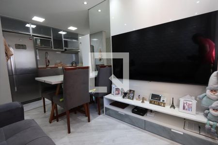 Sala de apartamento para alugar com 2 quartos, 40m² em Sítio da Figueira, São Paulo
