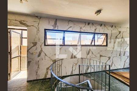 Apartamento para alugar com 260m², 3 quartos e 4 vagas Apartamento para alugar com 260m², 3 quartos e 4 vagasSala 2