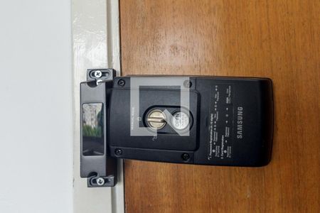 Apartamento à venda com 38m², 1 quarto e sem vaga Apartamento à venda com 38m², 1 quarto e sem vagaFechadura