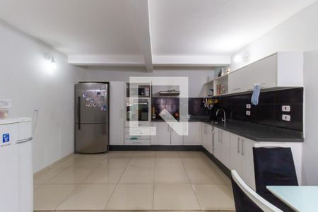 Cozinha  de casa de condomínio à venda com 3 quartos, 120m² em Cambuci, São Paulo