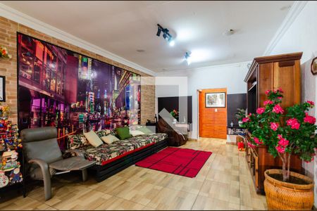 Sala de casa para alugar com 2 quartos, 240m² em Vila Cruz das Almas, São Paulo