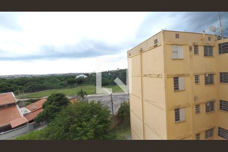 Vista da Sala de apartamento para alugar com 2 quartos, 56m² em Parque Residencial Vila União, Campinas