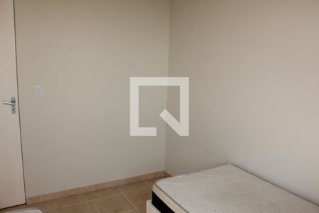 Quarto 1 de apartamento para alugar com 2 quartos, 44m² em Jardim Colibri, Cotia