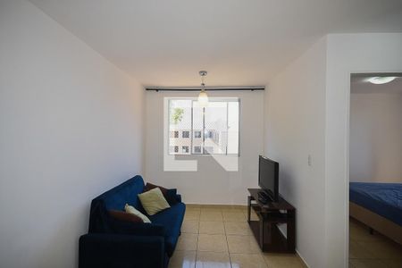 Sala de apartamento para alugar com 2 quartos, 48m² em Paraisópolis, São Paulo