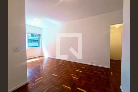 Sala de apartamento à venda com 3 quartos, 80m² em Leblon, Rio de Janeiro