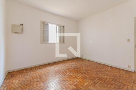 Quarto de casa para alugar com 1 quarto, 45m² em Vila Monumento, São Paulo