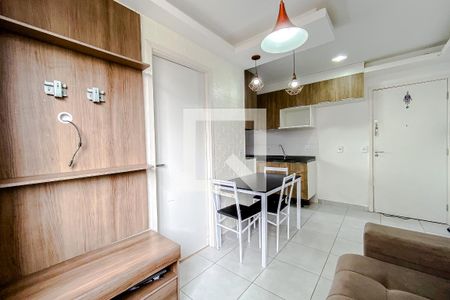 Sala de apartamento para alugar com 2 quartos, 34m² em Cambuci, São Paulo