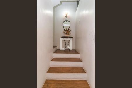 escada de casa à venda com 3 quartos, 199m² em Centro, São Leopoldo