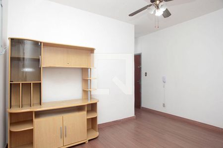 Sala de apartamento para alugar com 1 quarto, 50m² em São João, Porto Alegre