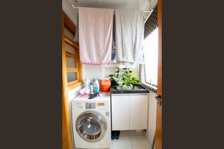 Área de serviço de apartamento à venda com 2 quartos, 84m² em Partenon, Porto Alegre