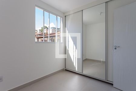 Suíte de apartamento à venda com 2 quartos, 51m² em Vila Nova Vista, Belo Horizonte