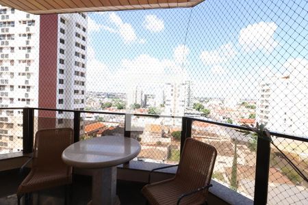 Varanda da Sala de apartamento para alugar com 4 quartos, 225m² em Osvaldo Rezende, Uberlândia