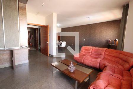 Sala de apartamento para alugar com 4 quartos, 225m² em Osvaldo Rezende, Uberlândia