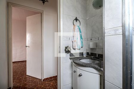 banheiro  social de apartamento para alugar com 2 quartos, 79m² em Vila Moinho Velho, São Paulo