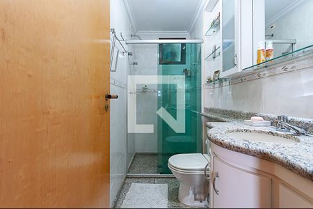 Banheiro Social de apartamento para alugar com 3 quartos, 110m² em Vila Pompéia, São Paulo