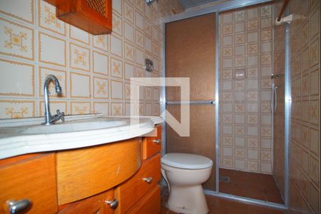 Banheiro de apartamento à venda com 1 quarto, 47m² em Morro Santana, Porto Alegre
