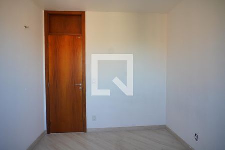 Quarto 1  de apartamento para alugar com 3 quartos, 63m² em Independência, Porto Alegre