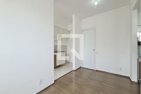Sala de apartamento para alugar com 1 quarto, 32m² em Piedade, Rio de Janeiro