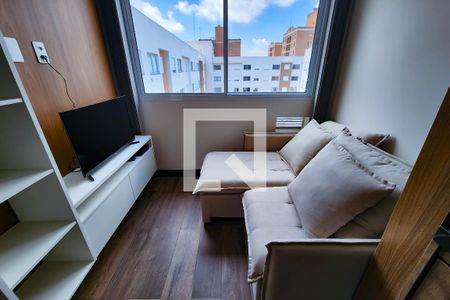 Sala e Cozinha de apartamento para alugar com 1 quarto, 25m² em Vila Butantã, São Paulo